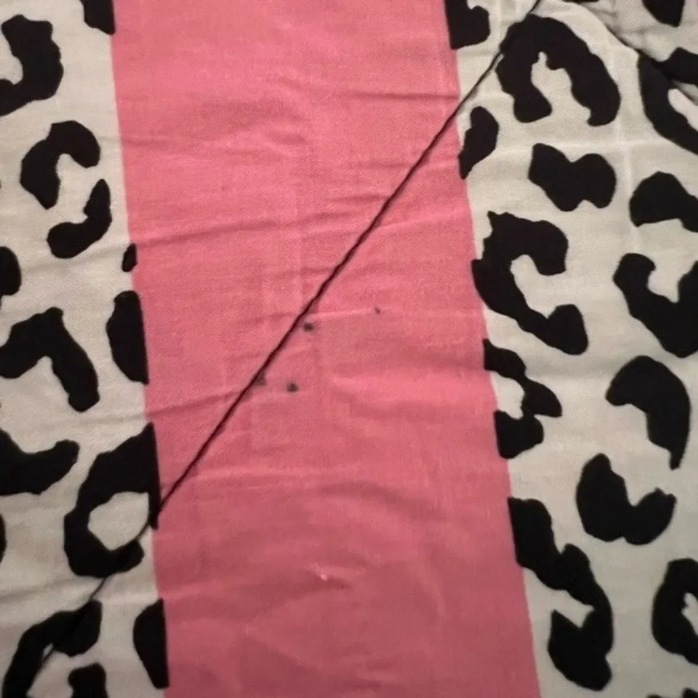 Victoria Secret Pink Leopard Comforter